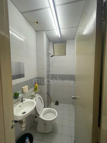 162 Residency 1