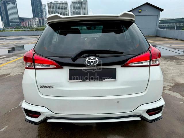 Toyota YARIS 1.5 J (A) - 5