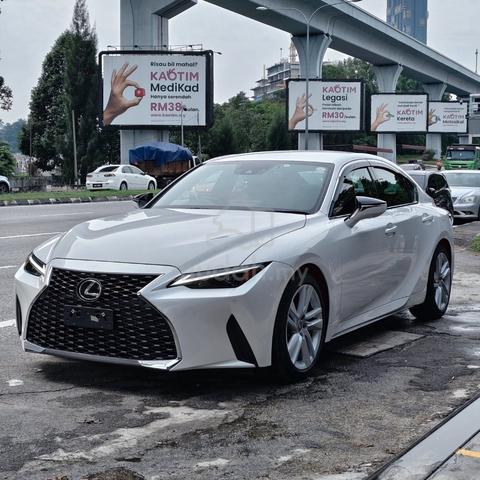 2023 Lexus IS300 2.0 Base - 1