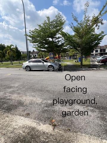 Bandar ainsdale murni open facing garden partially furnished Seremban 1