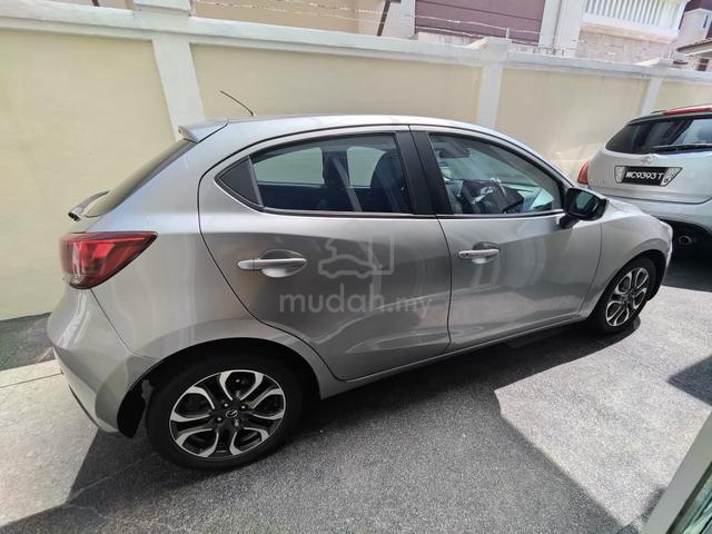 2016 Mazda 2 Hatchback Without plate Number - 4