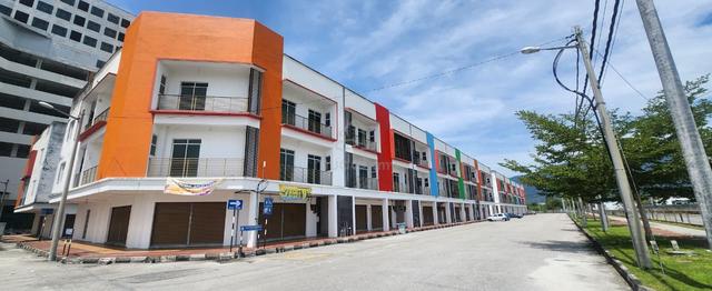 Taman Kampar Putra, UTAR, UTAR Hospital 1