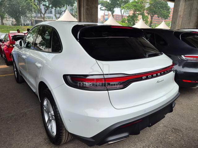 2025 Porsche MACAN 2.0 BASE FL2 t/screen BOSE SR - 4