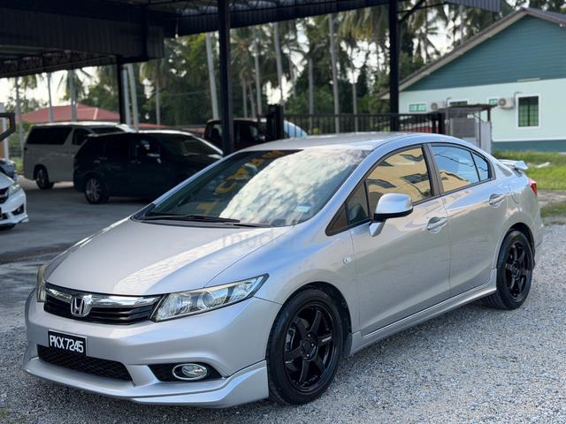 2013 Honda CIVIC 1.8 S (A) - 1