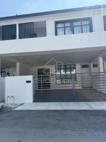 2-storey Terraced House For Rent 1