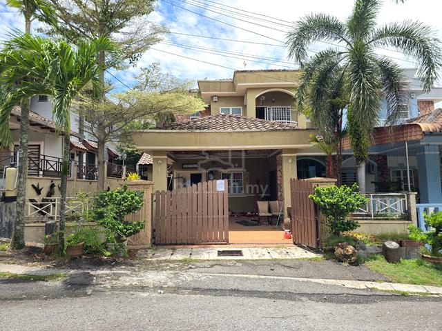 Double Storey Semi-D House At Taman Sri Desa, Ipoh, Perak. 1