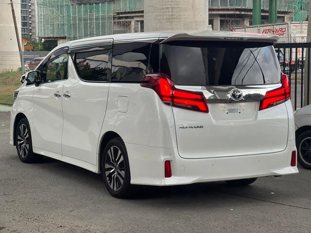 2022 Toyota ALPHARD 2.5 SC (A) - 5