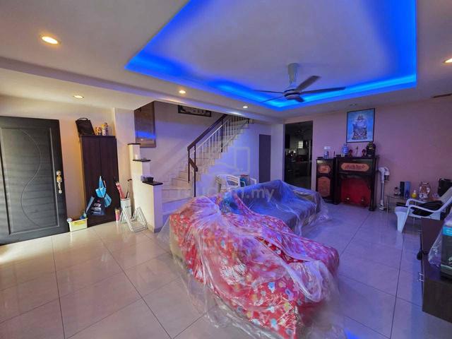Bukit Tinggi 2 Klang 2sty House 18x65 4r3b Reno Extend Furnished Sale 1