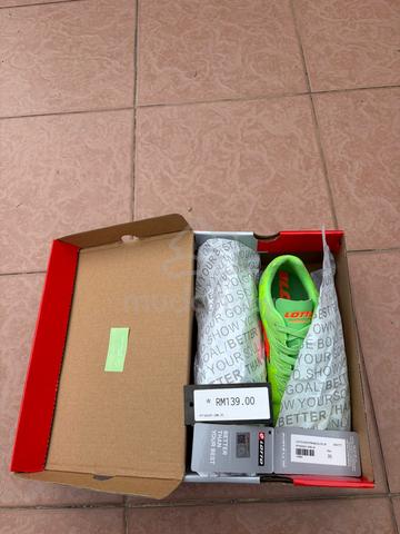 Boot Bola Sepak Lotto ( pakai sekali sahaja) - photo 5 of 6
