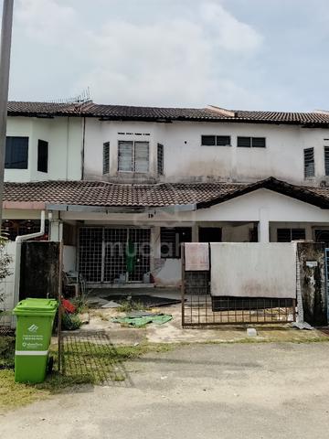 Kp Jawa / Jalan Wong Ah Jang ,Terrace Double Storey House 330k 1