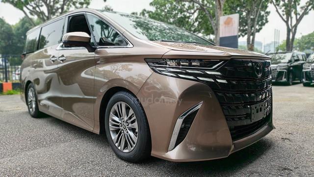 2025 Toyota ALPHARD 2.5 Z Low Mileage - 2