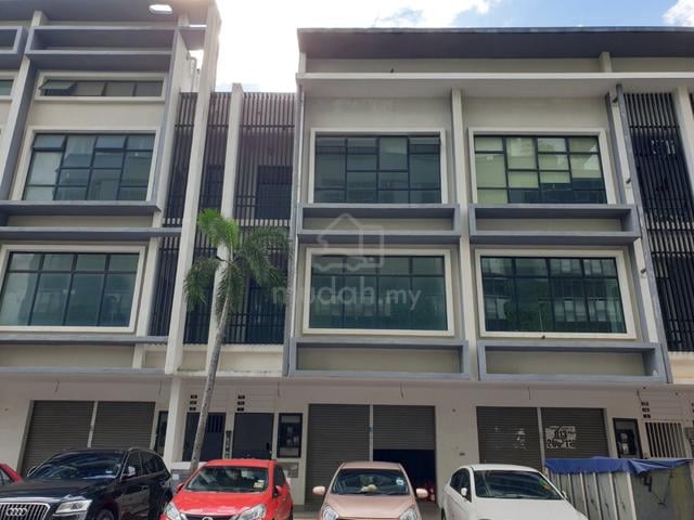 3 Storey Shop Office for Rent at Bandar Bukit Puchong 1
