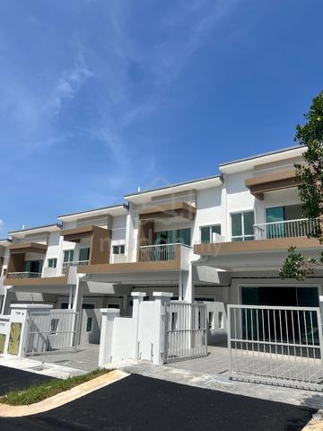 PARTIAL FURNISH FREEHOLD Teres dekat Putrajaya Bangi & Kajang 1
