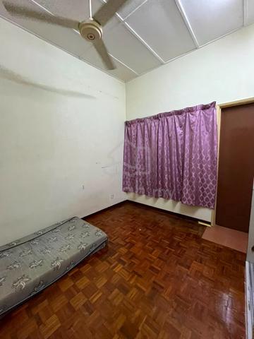 Room for rent - Puchong Jaya (for girl only) 1