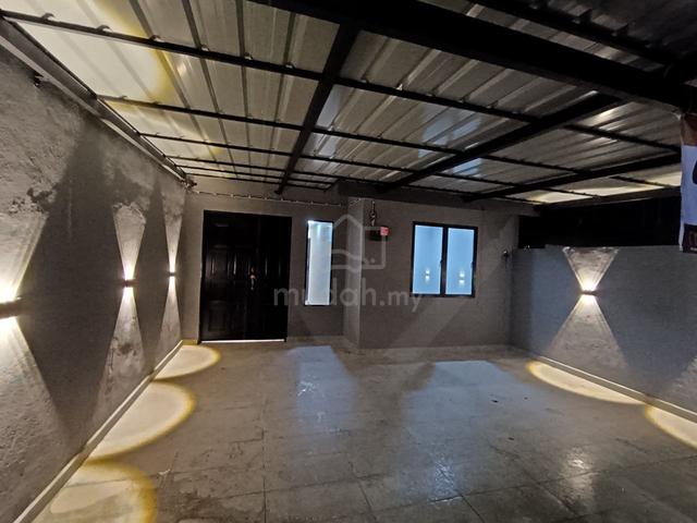 EXTENDED 1 Sty Terrace Taman Desa Kiara Sikamat Kolej  MARA  Seremban 2