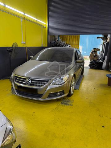 2011 Volkswagen PASSAT 3.6 CC (A) - 1