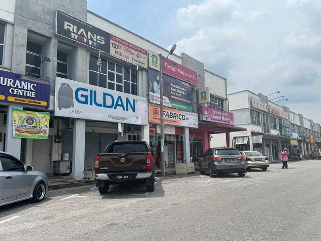 Padang Serai Jalan Serai Wangi G/Floor Lot Shop Lot｜Facing Main Road 3