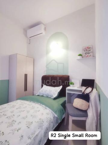 [♀️ Female only] Single Small Room @ Condominium Akasia Bukit Jalil 1