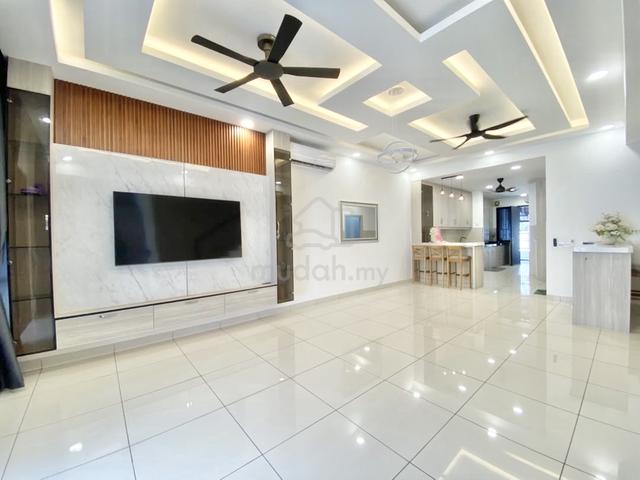 (BEAUTIFUL WITH KITCHEN CABINET ) Elmina Green 3, 2 Storey Superlink 1
