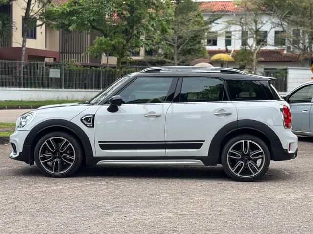 2018 🔥Mileage 77k Mini COUNTRYMAN 2.0 JCW Bodykit - 5