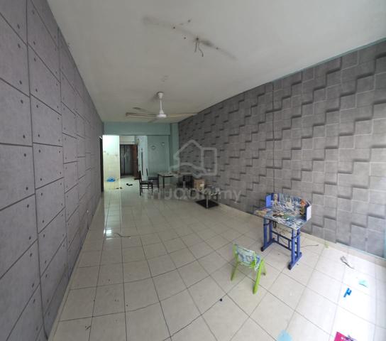 Shop Apartment at Bandar Bukit Tinggi 1 1