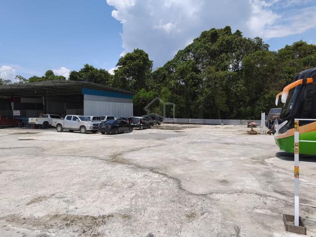 Vacant Land For Rent (Tanah Sewa), Area: Jalan Batu Kawa-Matang 1