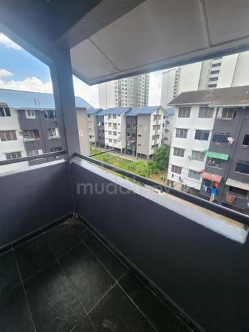 Taman Molek 1