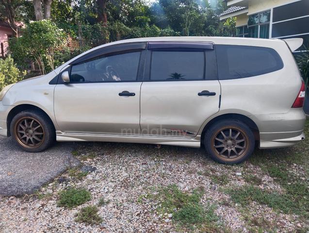 2010 Nissan GRAND LIVINA 1.6 CLASSIC/COMFORT (M) - 5