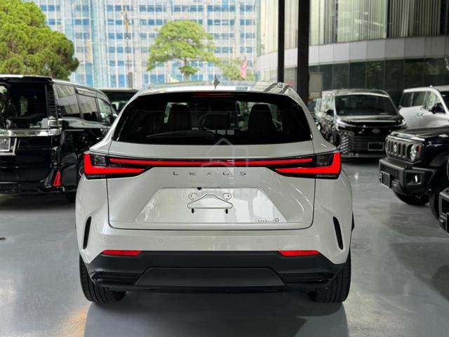 2023 Lexus NX 250 2.5 VERSION L SROF 4CAM 37K KM - 4