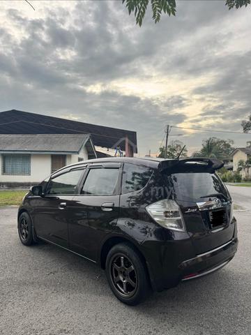 2014 Honda JAZZ 1.3 (HYBRID) FACELIFT (A) - 4
