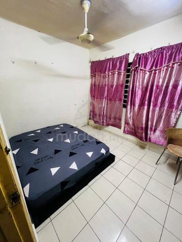 Bilik untuk sewa di MAGNAVILLE CONDO selayang 1
