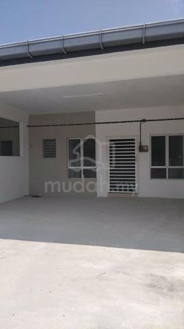 Iringan Bayu Seremban Single Storey House for rent 1