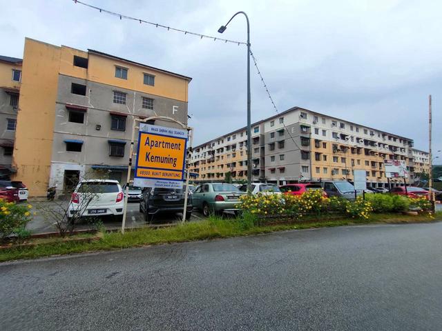 Kemuning Apartment (Taman Bunga Raya) 1