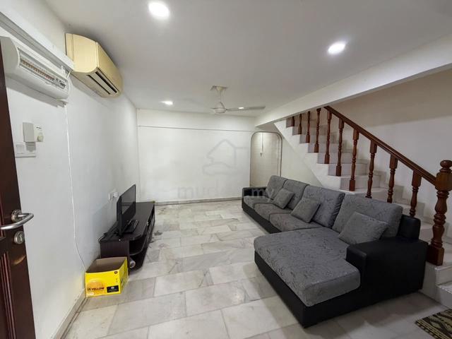 Taman Daya 2 Storey House for RENT Rumah Sewa Setia 1