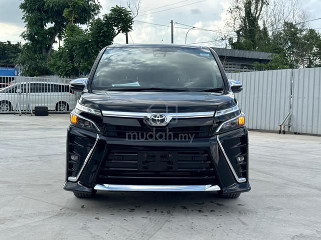 2021 Toyota VOXY 2.0 ZS KIRAMEKI III 2PD 7STR 43K - 2