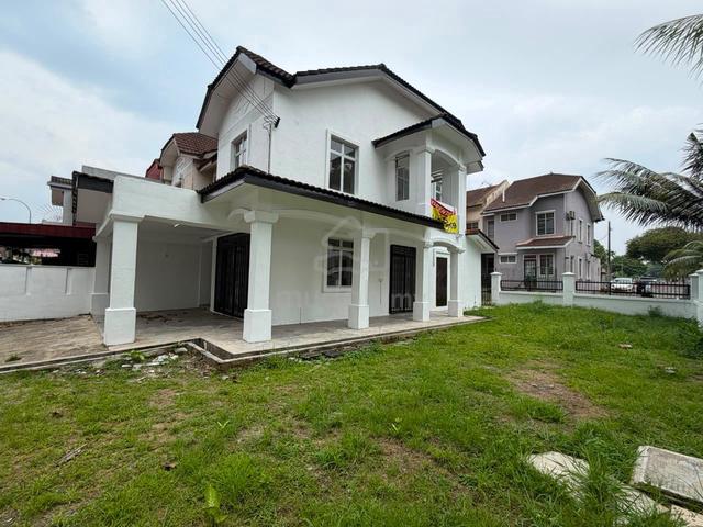 Cornerlot Taman Sri Pulai Perdana Freehold 2800sqft Non Bumi Lot 1