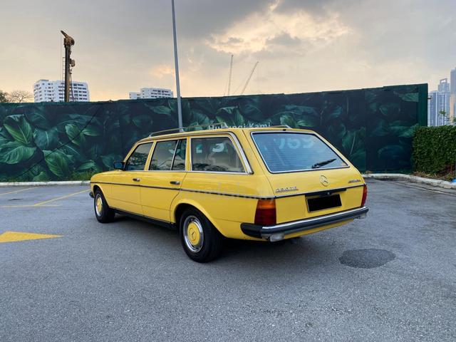 1995 Mercedes Benz 230TE 2.3 (A) Station Wagon - 4