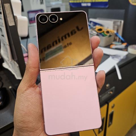 Samsung Flip 8 🆕️ - photo 2 of 4