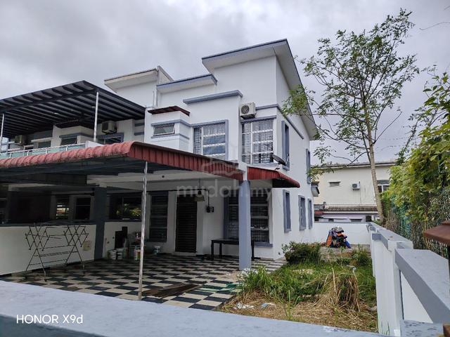 Corner Unit for Sale 1
