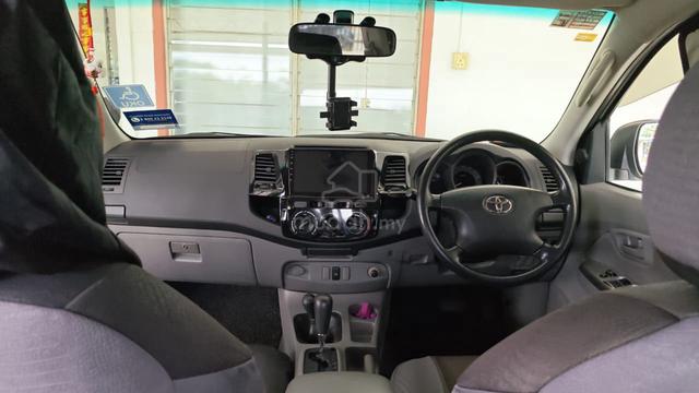 2009 Toyota HILUX 2.5 G KUN25R-PRMSHE (A) - 2