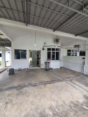 Single Storey Terrace House/ Jalan Nusa Bestari 2/ Bukit Indah/ 1