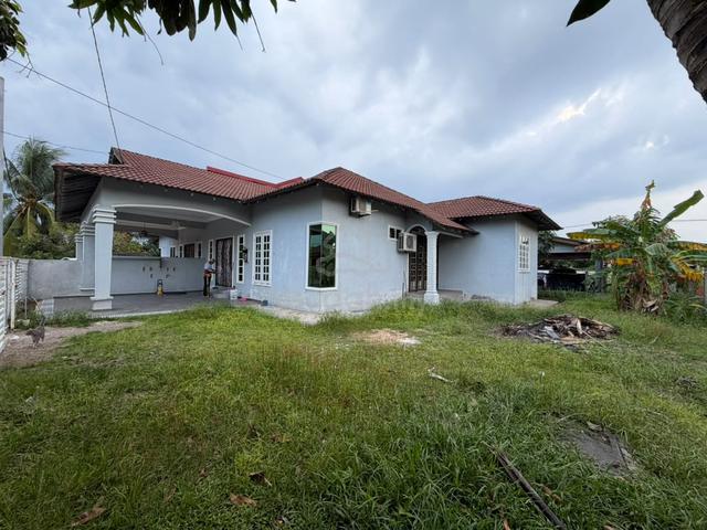 Semi-D Sura Tengah,Dungun 1