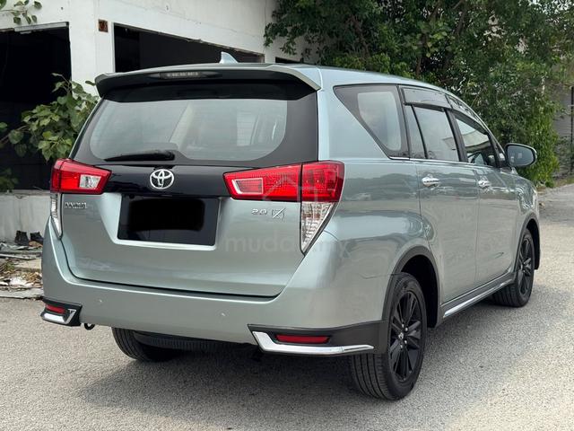Toyota Innova 2.0 X - 2