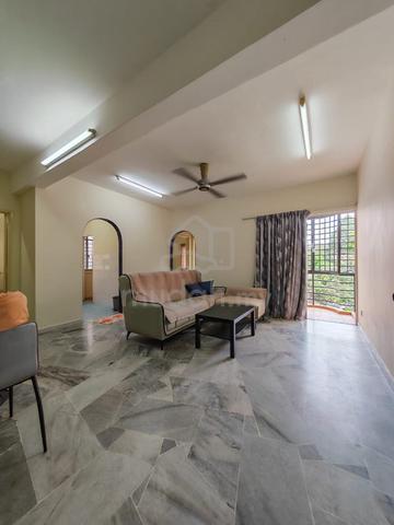 Opal Apartment 1