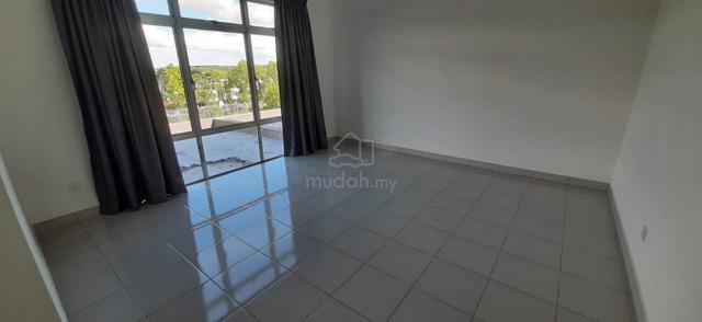 Rimbun Harmoni Seremban 2 Heights(No House in front)22x70 Bigger irama 1