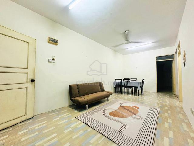 Partial Furnish Near LRT Sunway Pyramid Mentari Court Petaling Jaya 1