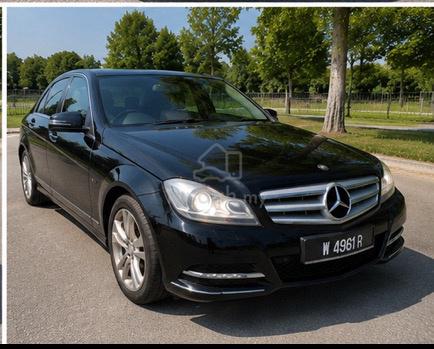 2013 Mercedes Benz C200 CGI BlueEFCY - 1