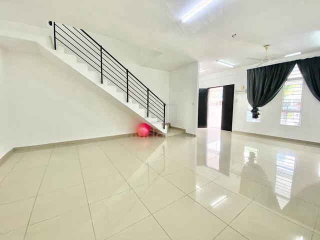 END LOT 2 Storey Bangi Avenue for Rent 1
