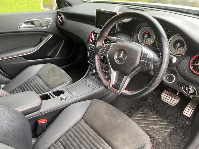2014 Mercedes Benz A250 SPORTS (CBU) 2.0 (A) - 4
