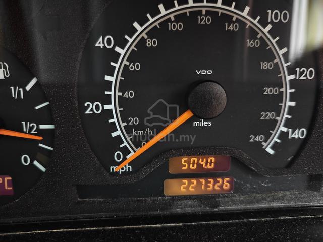 1997 Mercedes Benz E230 AVANTGARDE (CBU) 2.3 (A) - 5